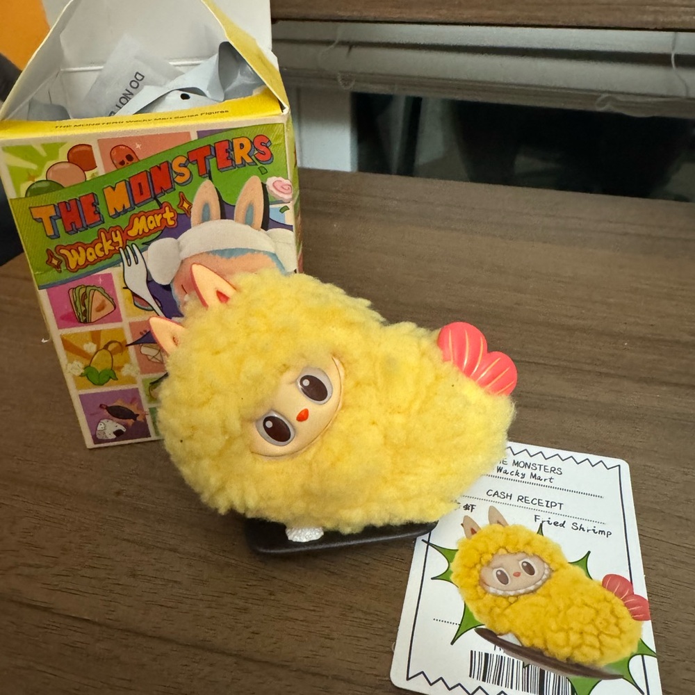 USA - NEW Authentic The Monsters Wacky Mart series figures Labubu (Fried Shrimp)